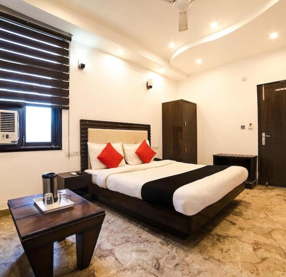 Hotel Sehej Inn New Delhi Ngoại thất bức ảnh